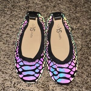 Yosi Samra Sammie iridescent python-print foldable ballet flats